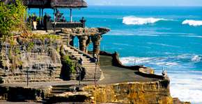 O pôr do sol mais mágico do Sudeste Asiático está escondido entre falésias