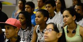 CEMJ oferece curso gratuito para jovens da periferia