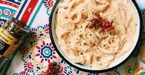 5 molhos veganos pra fazer qualquer massa brilhar