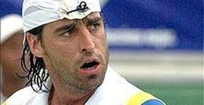 Sesc Santana recebe Fernando Meligeni