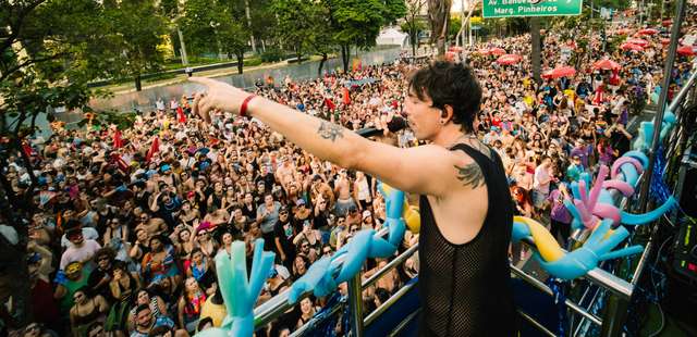 Bloco ‘Se Fui Triste, Não Me Lembro’