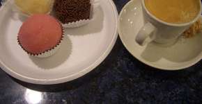 Hora do cafezinho: Amor ao Pedaços tem cupom a R$ 5,50