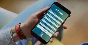 Jovens de 15 anos podem obter título de eleitor