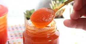 Geleia de pimenta com 4 ingredientes; aprenda a fazer