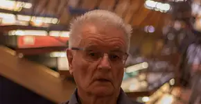 Professor argentino dá curso gratuito na periferia de SP