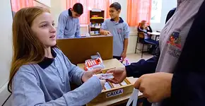 Governo cria iniciativa para promover educação financeira no ensino básico