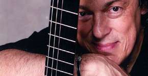 Toquinho toca no Teatro do Sesi, nesta quarta, 2