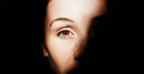 Mudanças nos olhos podem indicar risco de Alzheimer