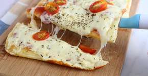 Pizza sem glúten com 3 ingredientes