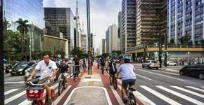 Hostel oferece banho e atrai ciclistas que trabalham na Paulista