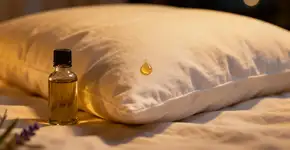 Esse truque acalma os nervos instantaneamente com apenas uma gotinha desse óleo no travesseiro