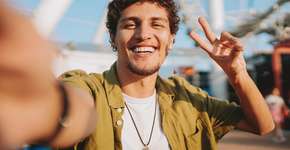 É possível aprender a ser feliz! Conheça 5 cursos sobre felicidade