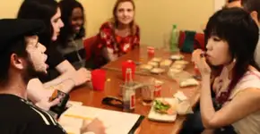 Ludos: o bar de jogos de tabuleiros para você curtir com a galera