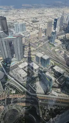 Sombra do Burj Khalifa, o edifício mais alto do mundo, com uma altura total de 828 metros,