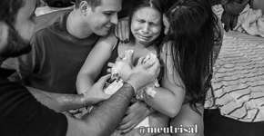 Trisal de Londrina dá a luz um menino que terá o nome dos três pais