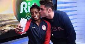 Encontro de Simone Biles com Zac Efron é pura fofura