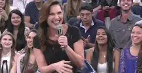 Laura Muller responde sobre sexo na 3ª  idade no ‘Altas Horas’