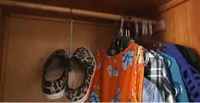 Vídeo: Organize melhor suas coisas com cabides