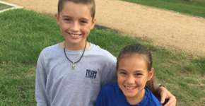 Menino de 10 anos faz carta para namorada e conquista internautas