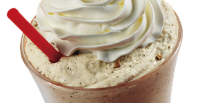 Aprenda a fazer o milkshake de Ovomaltine do Bob’s