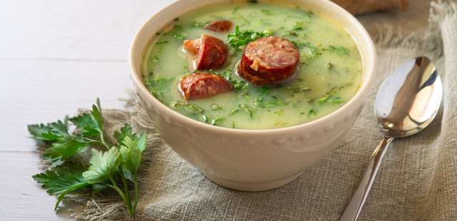 O segredo do caldo verde perfeito – e fácil de fazer