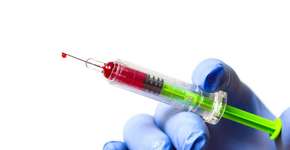 Empresa vende sangue de jovens para ‘reverter envelhecimento’