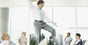 Por que exibir-se como ‘o bom’ pode prejudicar seu emprego ?