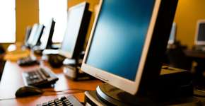 Cursos gratuitos de informática para jovens e idosos têm inscrições abertas