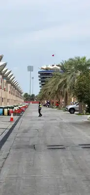 Área do padock do autódromo de Bahrein