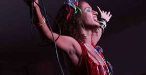 Renata Jambeiro faz show todos os sábados no Centro Cultural Carioca