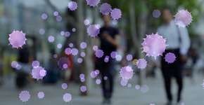 Qual o período em que a pessoa com covid mais transmite o vírus?