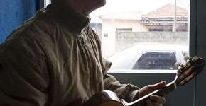 Projeto “Onde estão eles?” leva Rodrigo Campos para o Sesc Pinheiros