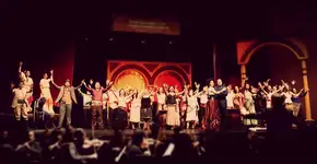 Teatro Municipal de Santo André recebe espetáculo “Poesias Musicais Dançadas” neste fim de semana