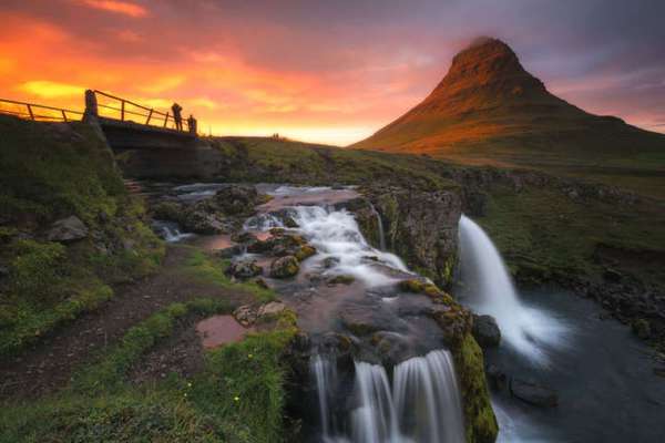  Mount Kirkjufell, na Islândia