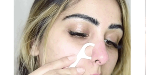 Vídeo de mulher tirando espinhas com fio dental bomba na internet