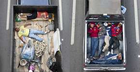 De cima de uma ponte, fotógrafo mexicano registra sonecas em caçambas