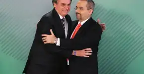 Bolsonaro diz que todo pai quer filho ‘homem’ e filha ‘mulher’