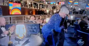 Glenn Close quebra a internet com ‘twerk’ ao vivo no Oscar