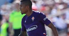 Brasileiro é alvo de ataques racista e jogo é paralisado na Itália