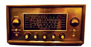 Conheça a origem da rivalidade entre Marlene e Emilinha, as rainhas da rádio