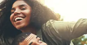 Estudo revela hábito que te deixa mais feliz