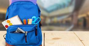 Rede de lojas arrecada mochilas para crianças carentes