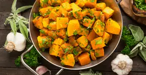 Saiba como fazer uma abóbora refogada simples, saudável e deliciosa para o dia a dia