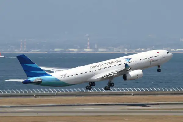 4 - Garuda Airlines (Indonésia)