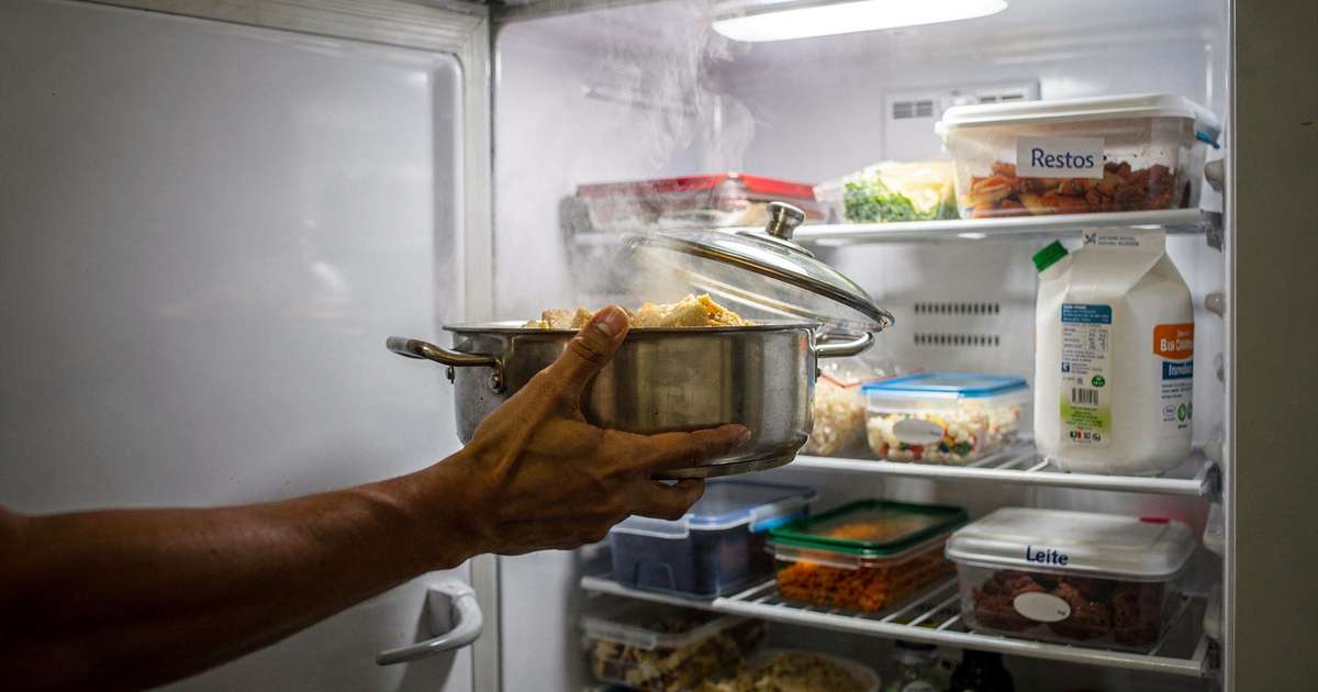 Comida quente na geladeira pode ou não pode entenda