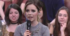 Sandy faz pergunta a Laura Muller e levanta suspeitas de gravidez