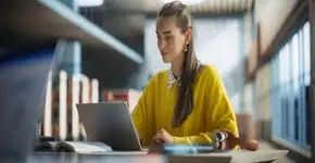 6 impactos da má postura na saúde e nos estudos