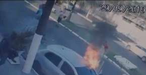 Morre mulher que teve 80% do corpo queimado após ex incendiar carro