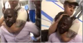 Cliente leva mata-leão de policial e acusa Caixa de racismo