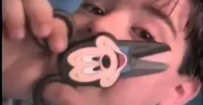 Qual a relação entre publicidade infantil e cultura de violência?